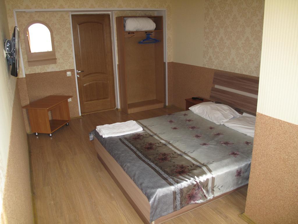 Economy Hotel Zhyger Астана Екстер'єр фото