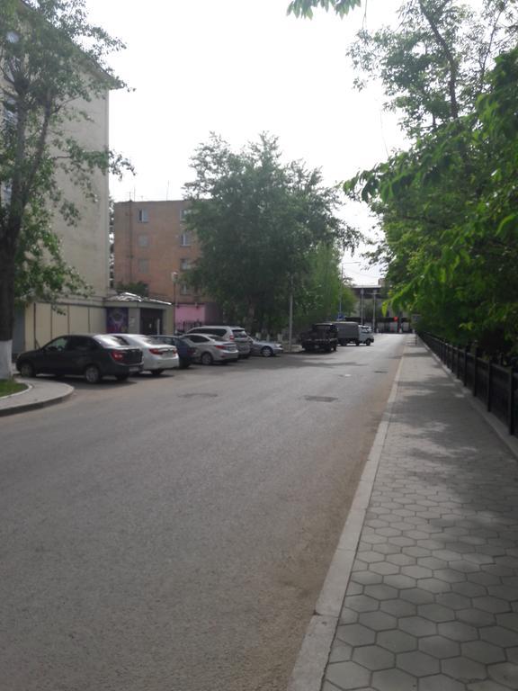 Economy Hotel Zhyger Астана Екстер'єр фото