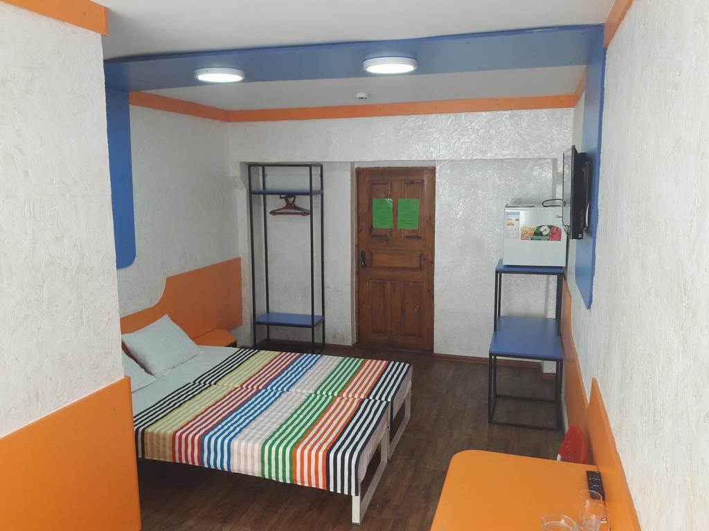 Economy Hotel Zhyger Астана Екстер'єр фото