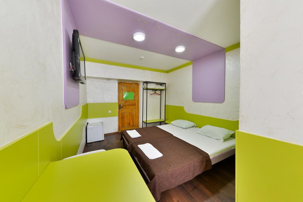 Economy Hotel Zhyger Астана Екстер'єр фото