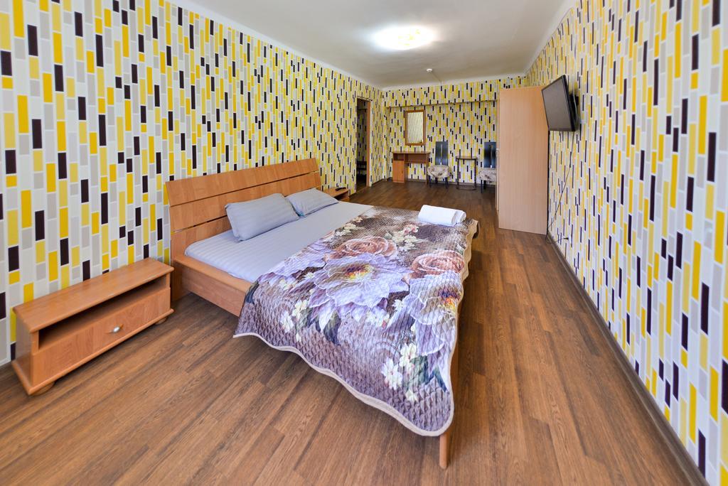 Economy Hotel Zhyger Астана Екстер'єр фото