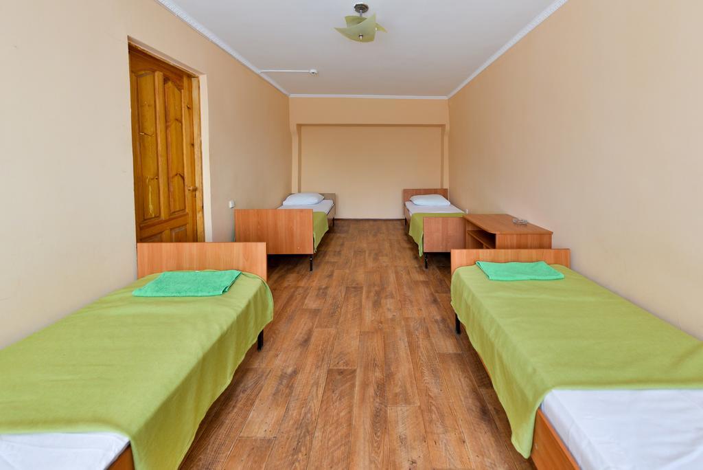 Economy Hotel Zhyger Астана Екстер'єр фото