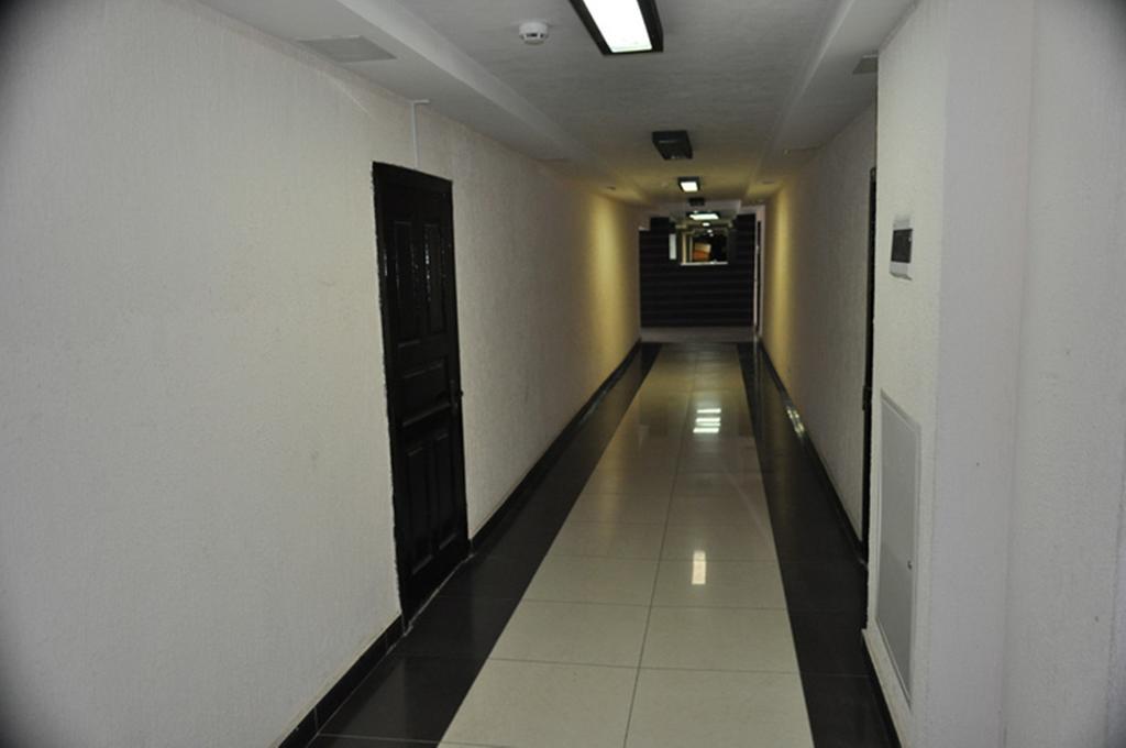 Economy Hotel Zhyger Астана Екстер'єр фото