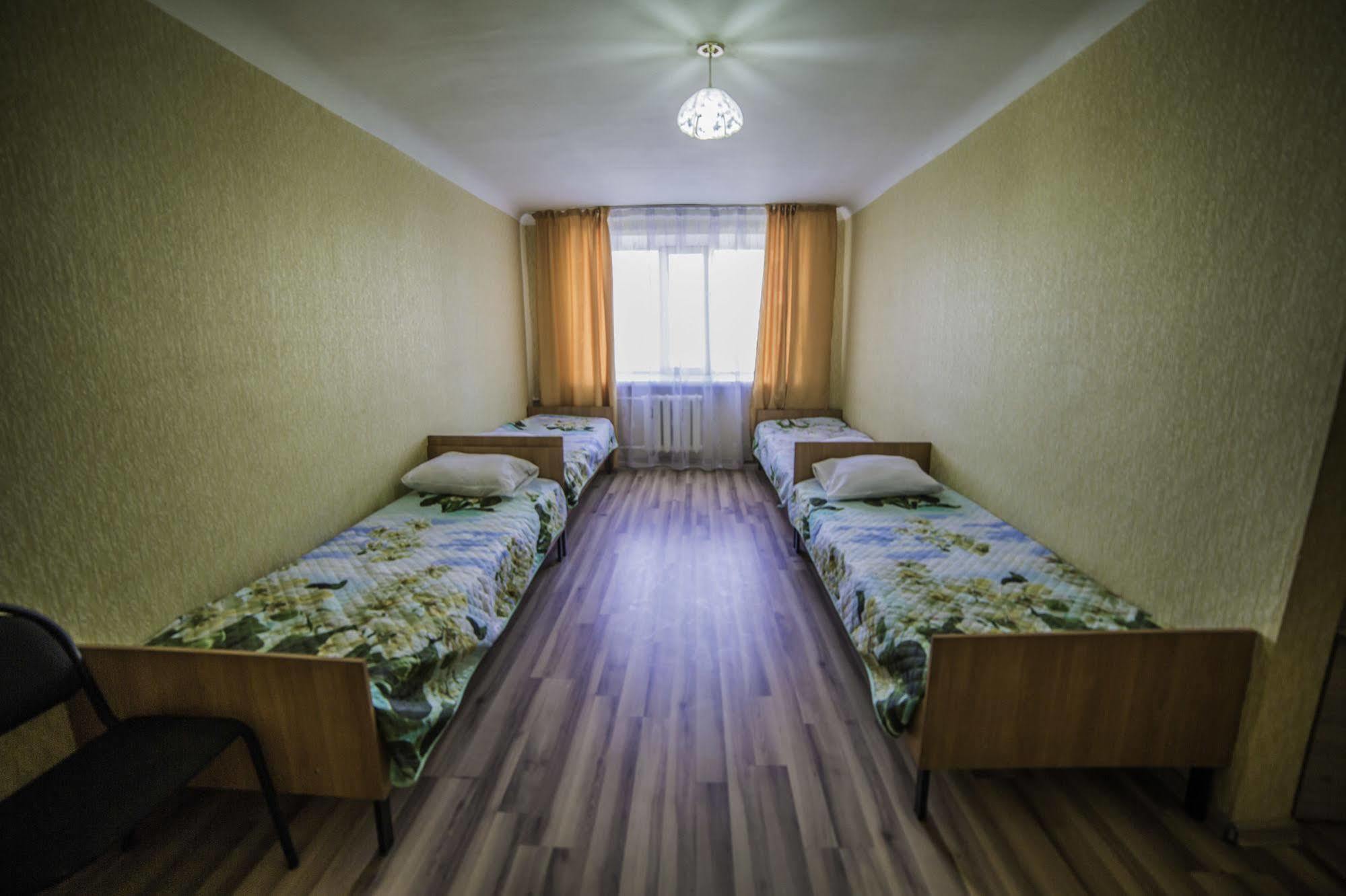 Economy Hotel Zhyger Астана Екстер'єр фото
